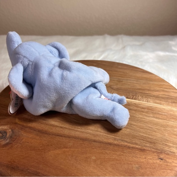 Vintage TY Peanut Elephant 1995 Beanie Baby - Picture 2 of 11